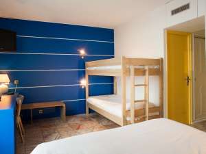 hotel Dauphin   LD 19